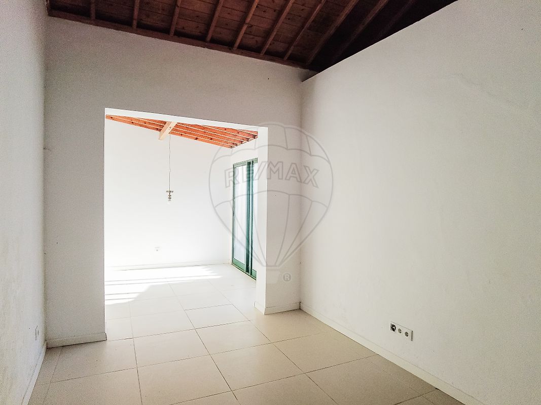 Moradia T2 à venda em Terra Chã, Angra do Heroísmo — foto 8