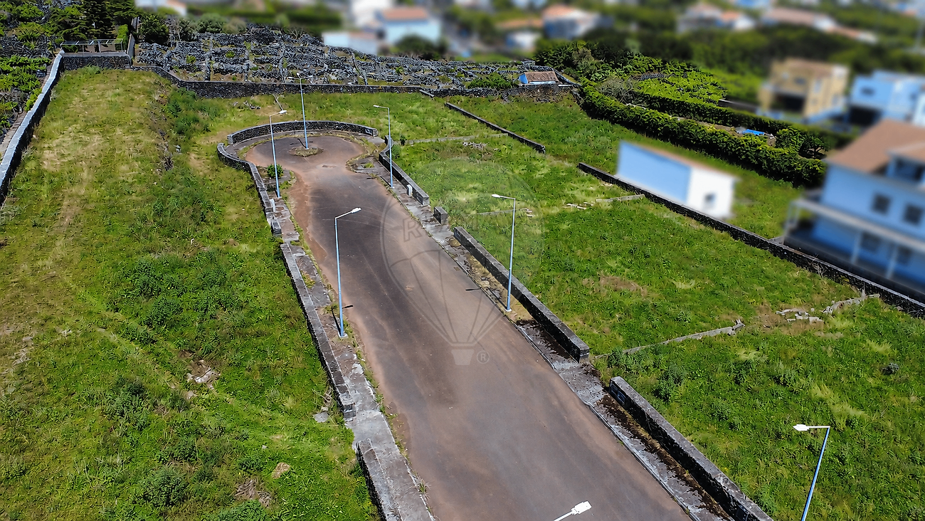 Terreno - Vila de São Sebastião, Angra do Heroísmo, Ilha Terceira
