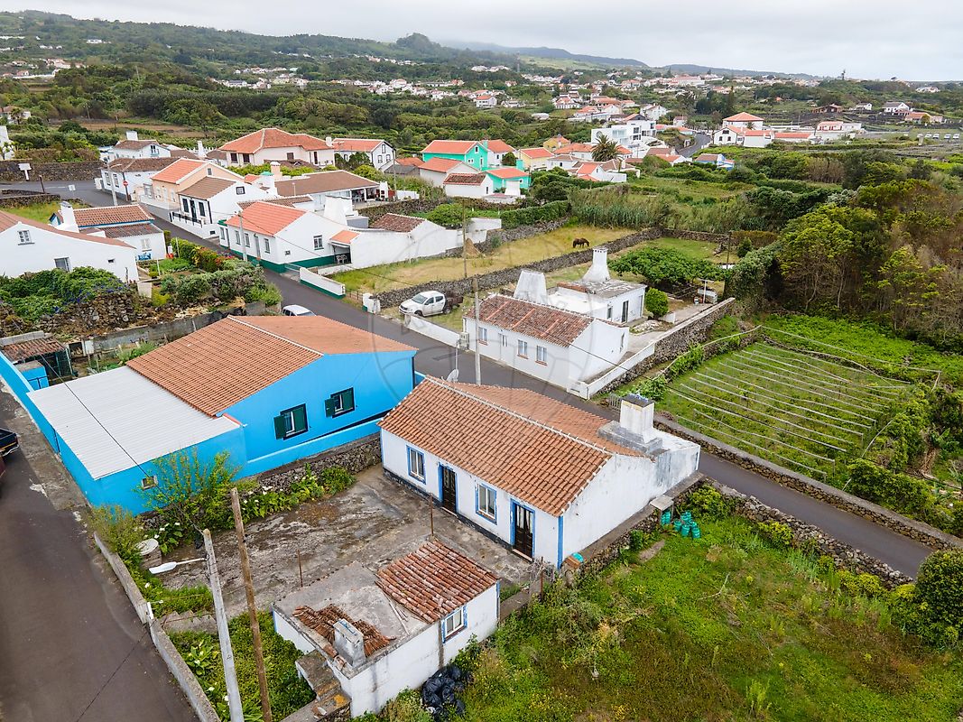 Moradia - Biscoitos, Praia da Vitória, Ilha Terceira