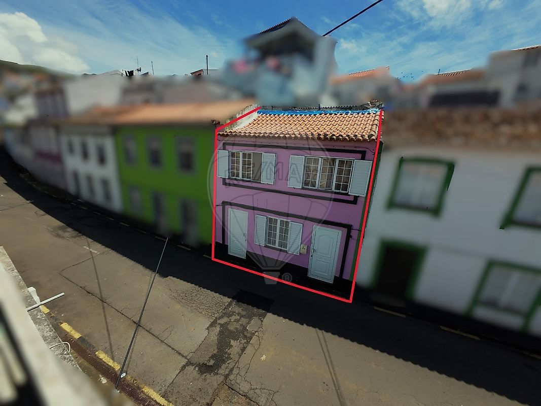 Apartamento T3 à venda em Angra do Heroísmo