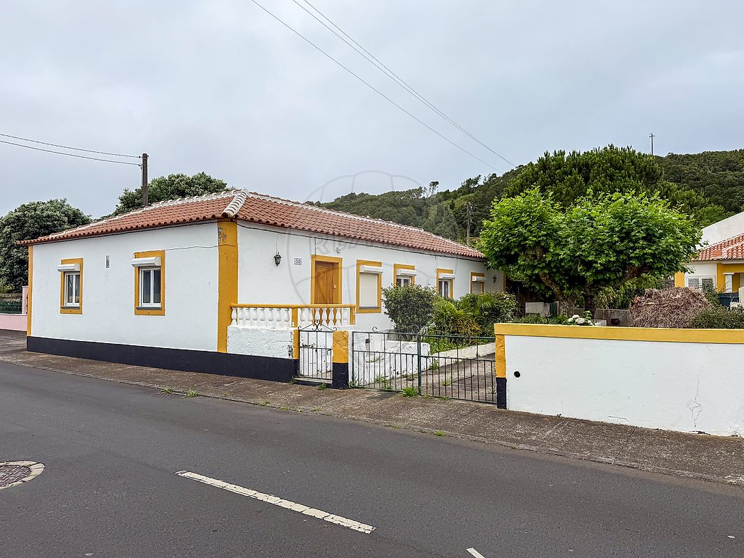 Moradia - Praia da Vitória (Santa Cruz), Praia da Vitória, Ilha Terceira