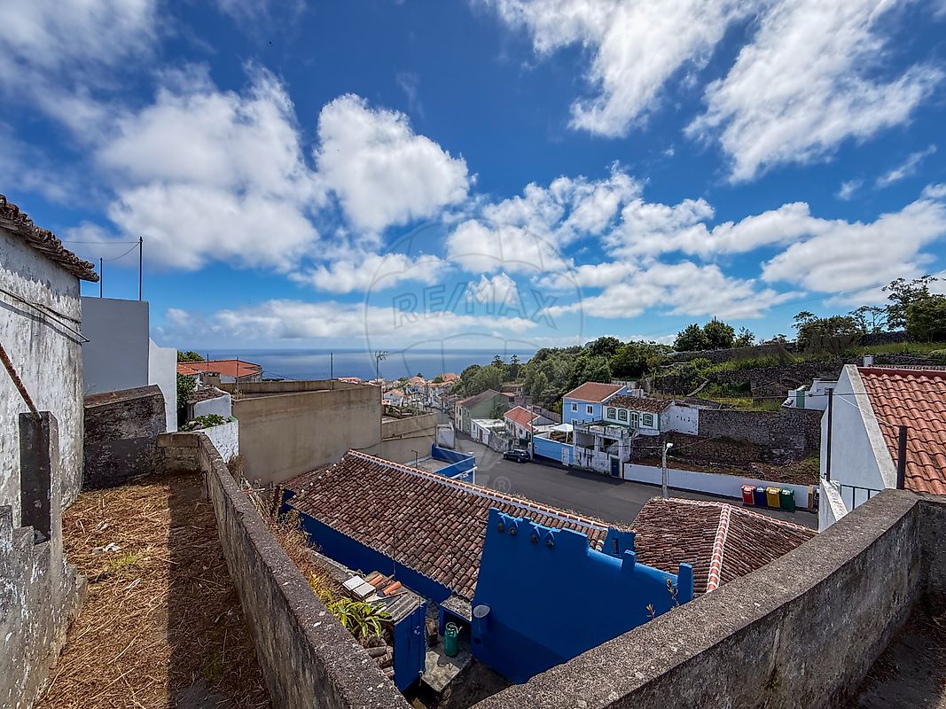 Apartamento T3 à venda em Angra do Heroísmo