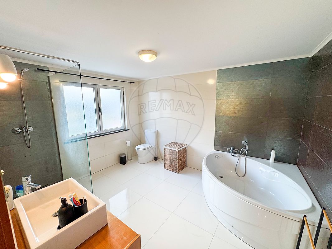 Apartamento T2 à venda em Praia da Vitória (Santa Cruz), Praia da Vitória — foto 10