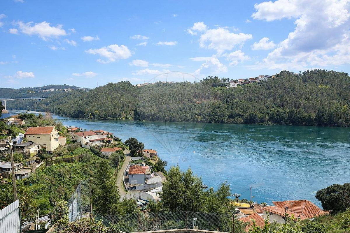 Moradia T6 à venda em Gondomar