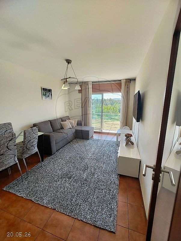Apartamento T2 à venda em Paredes