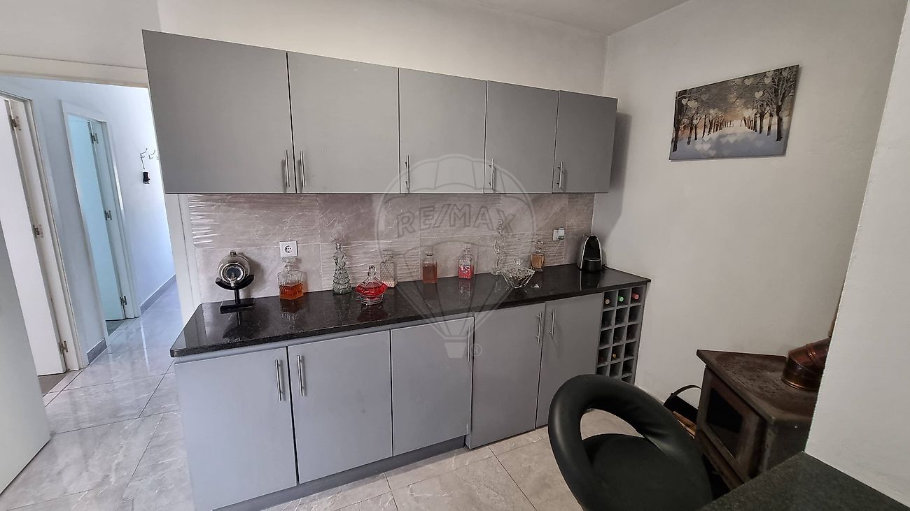 listing 126981017-2 picture-0