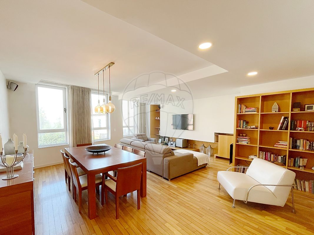 Apartamento T3 à venda em Póvoa de Varzim