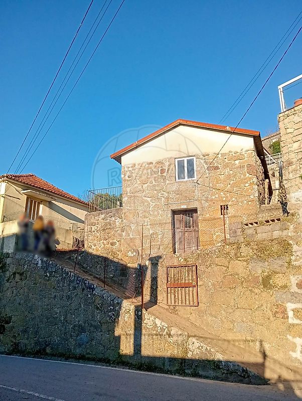 Moradia - Souselo, Cinfães, Viseu