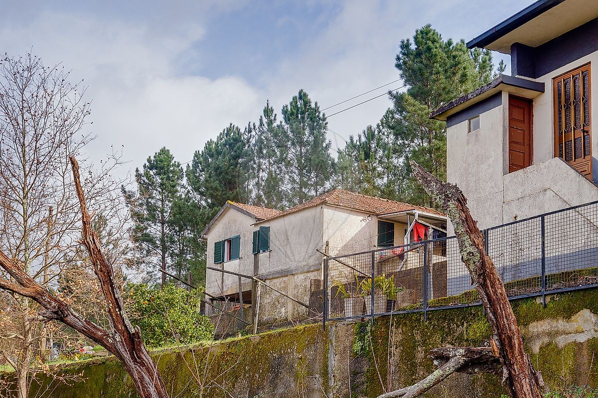 Moradia T2 à venda em Cinfães