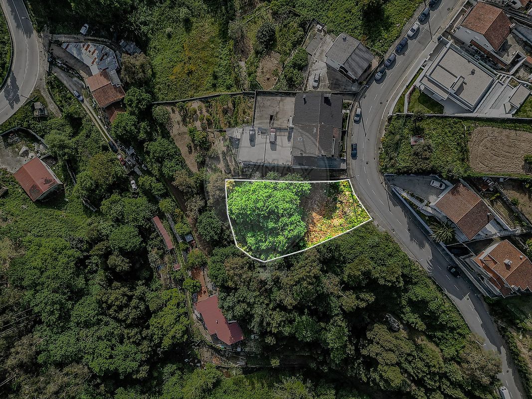 Terreno à venda em Gondomar