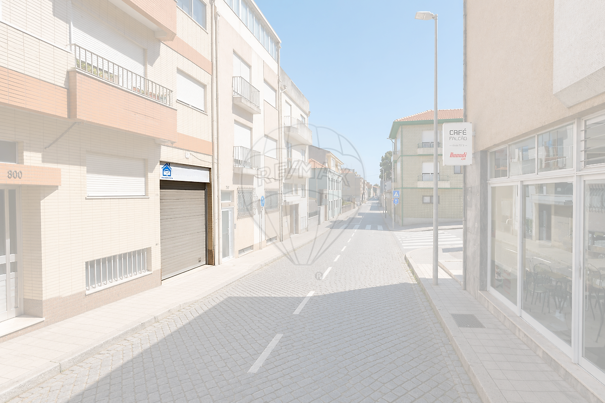 Apartamento à venda em Porto