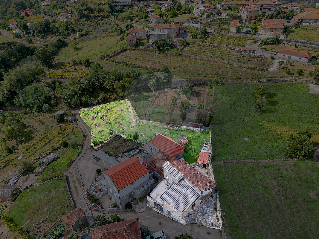 Moradia T3 à venda em Souselo, Cinfães — foto 2
