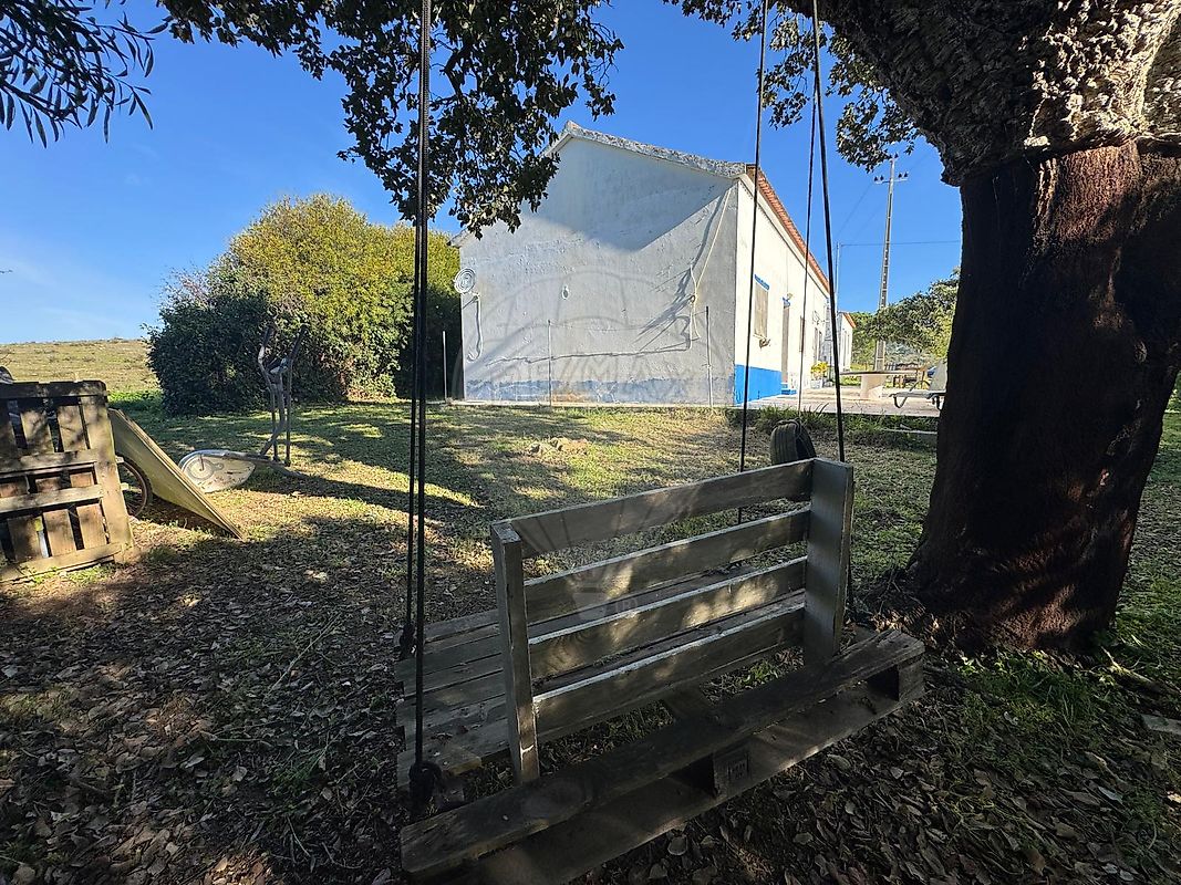 listing 127001009-5 picture-0