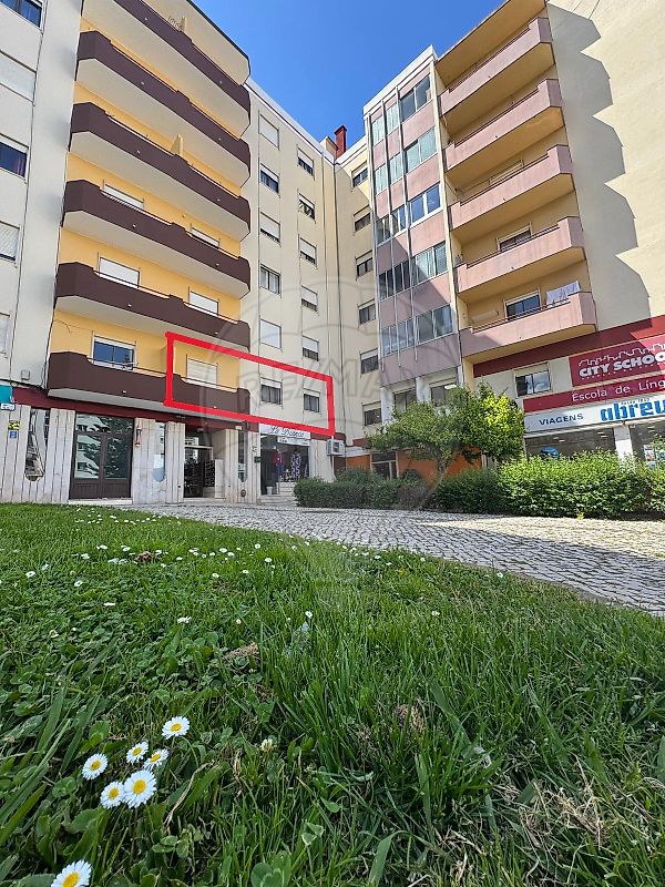 Apartamento T4 para venda