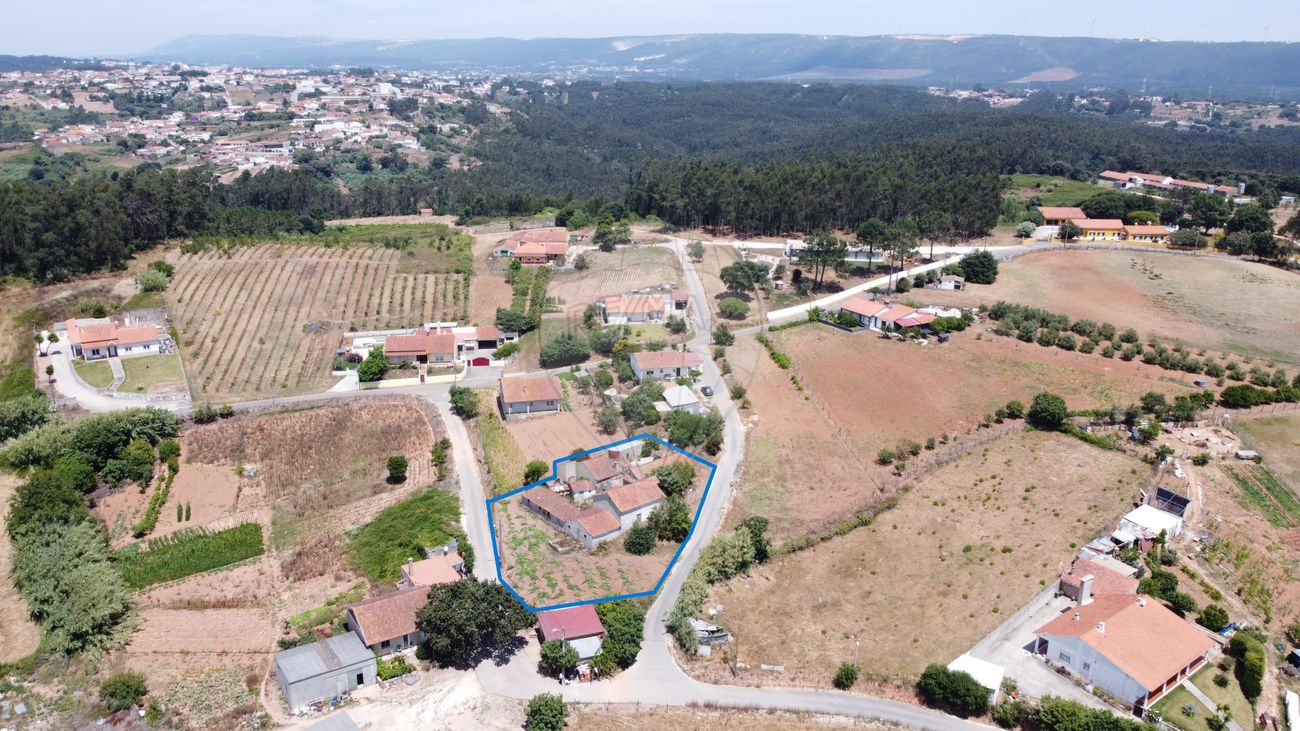 Moradia T4 para venda