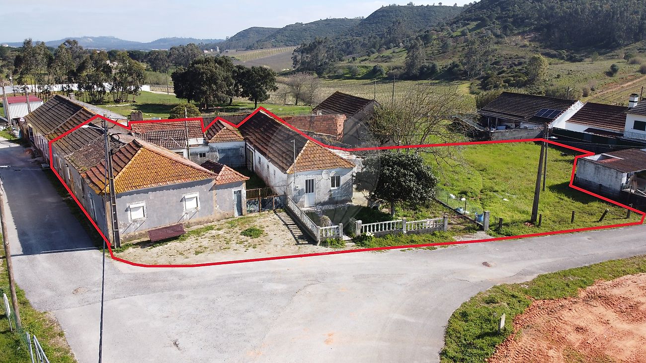 Moradia T2 à venda em Azambuja