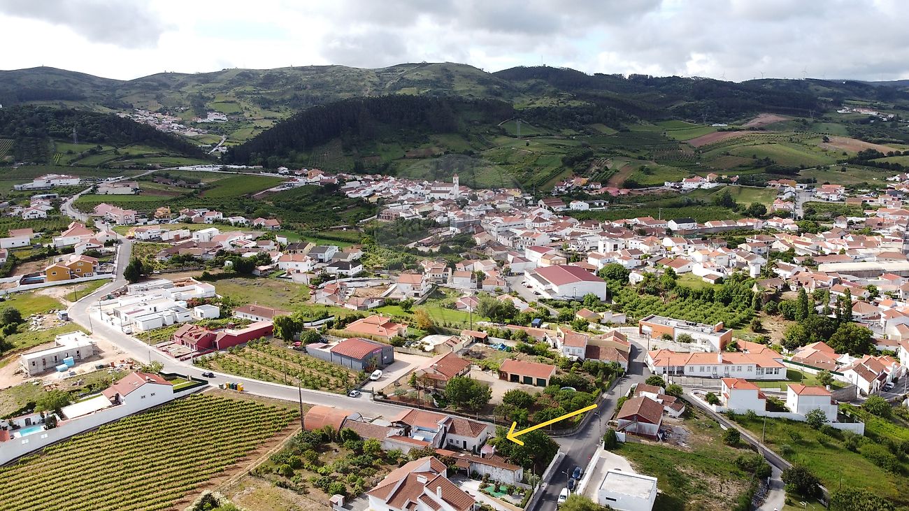 Moradia T2 à venda em Cadaval