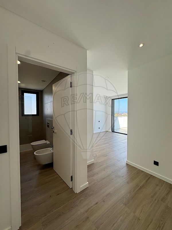 Apartamento T5 à venda em Caldas da Rainha - Nossa Senhora do Pópulo, Coto e São Gregório, Caldas da Rainha — foto 32