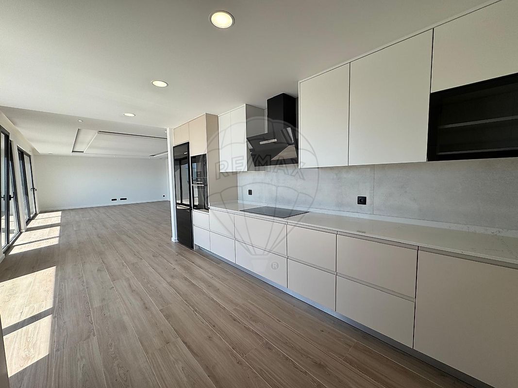 Apartamento T5 à venda em Caldas da Rainha - Nossa Senhora do Pópulo, Coto e São Gregório, Caldas da Rainha — foto 6