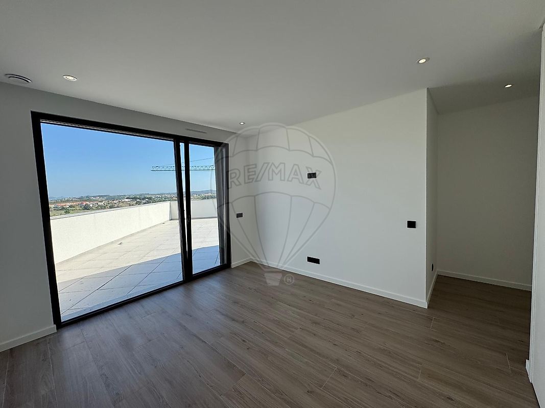 Apartamento T5 à venda em Caldas da Rainha - Nossa Senhora do Pópulo, Coto e São Gregório, Caldas da Rainha — foto 31