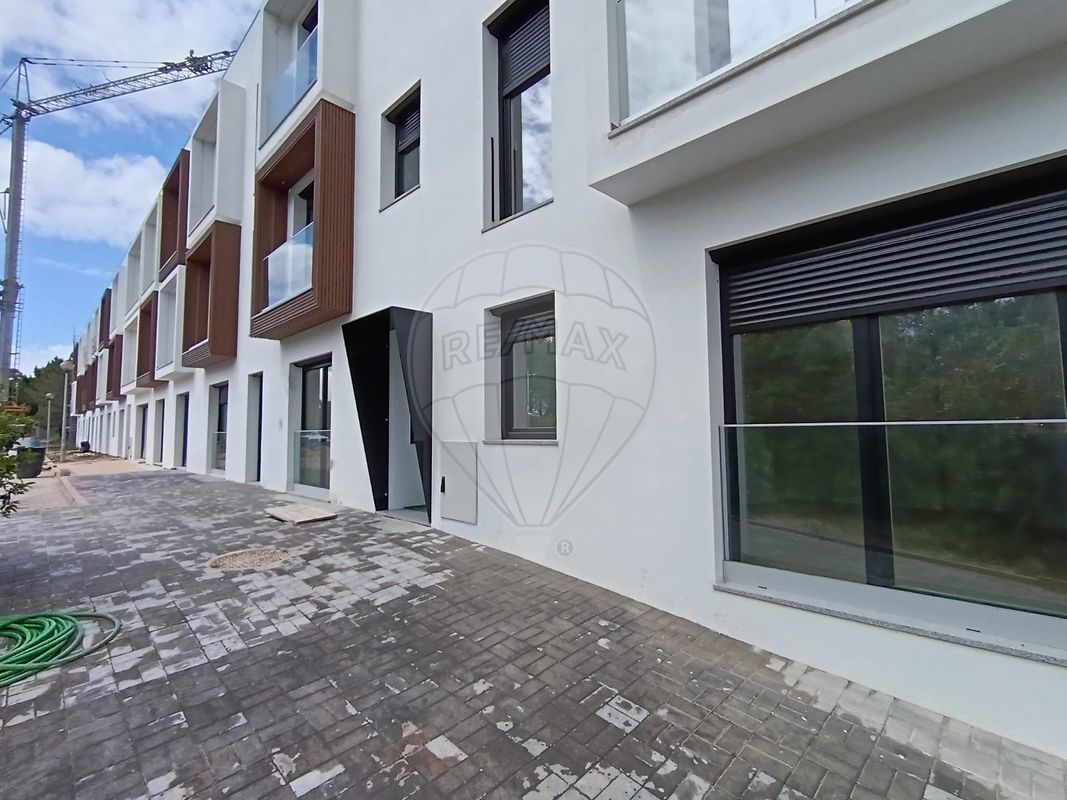 listing 127011052-26 picture-0