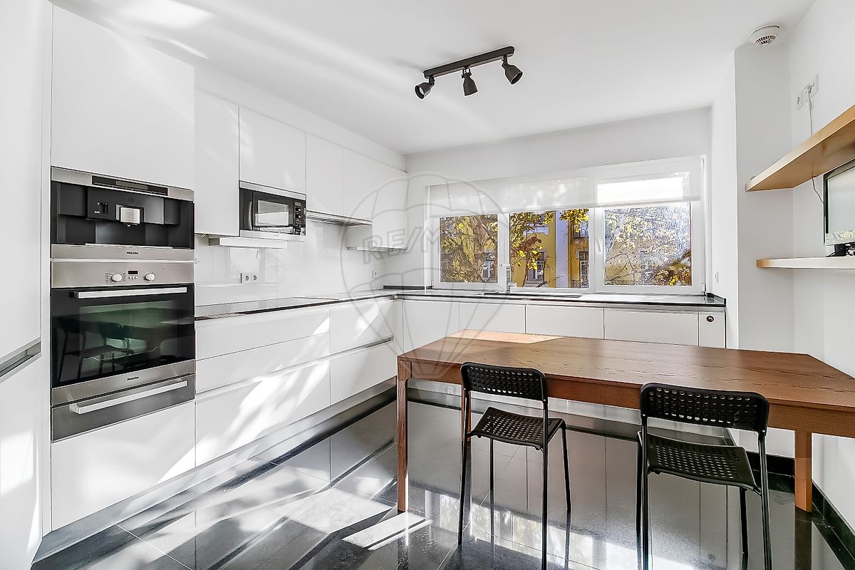 Apartamento T3 à venda em Lisboa