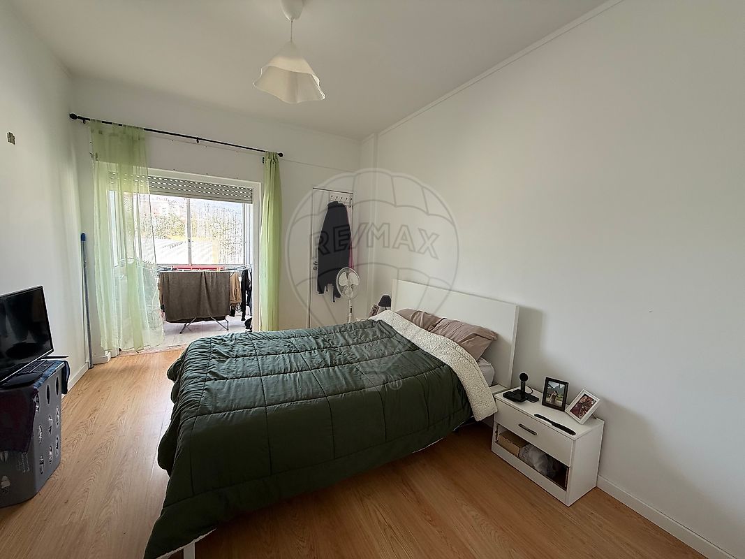 Apartamento T1 à venda em Sintra