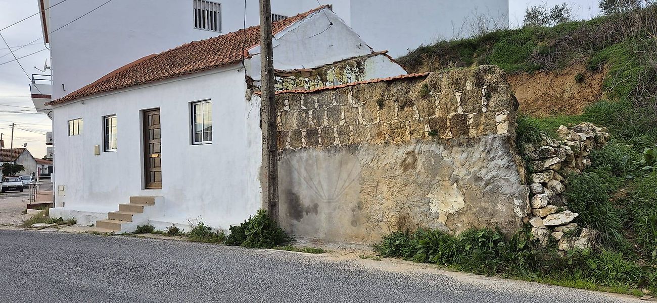 Moradia - Brogueira, Parceiros de Igreja e Alcorochel, Torres Novas, Santarém