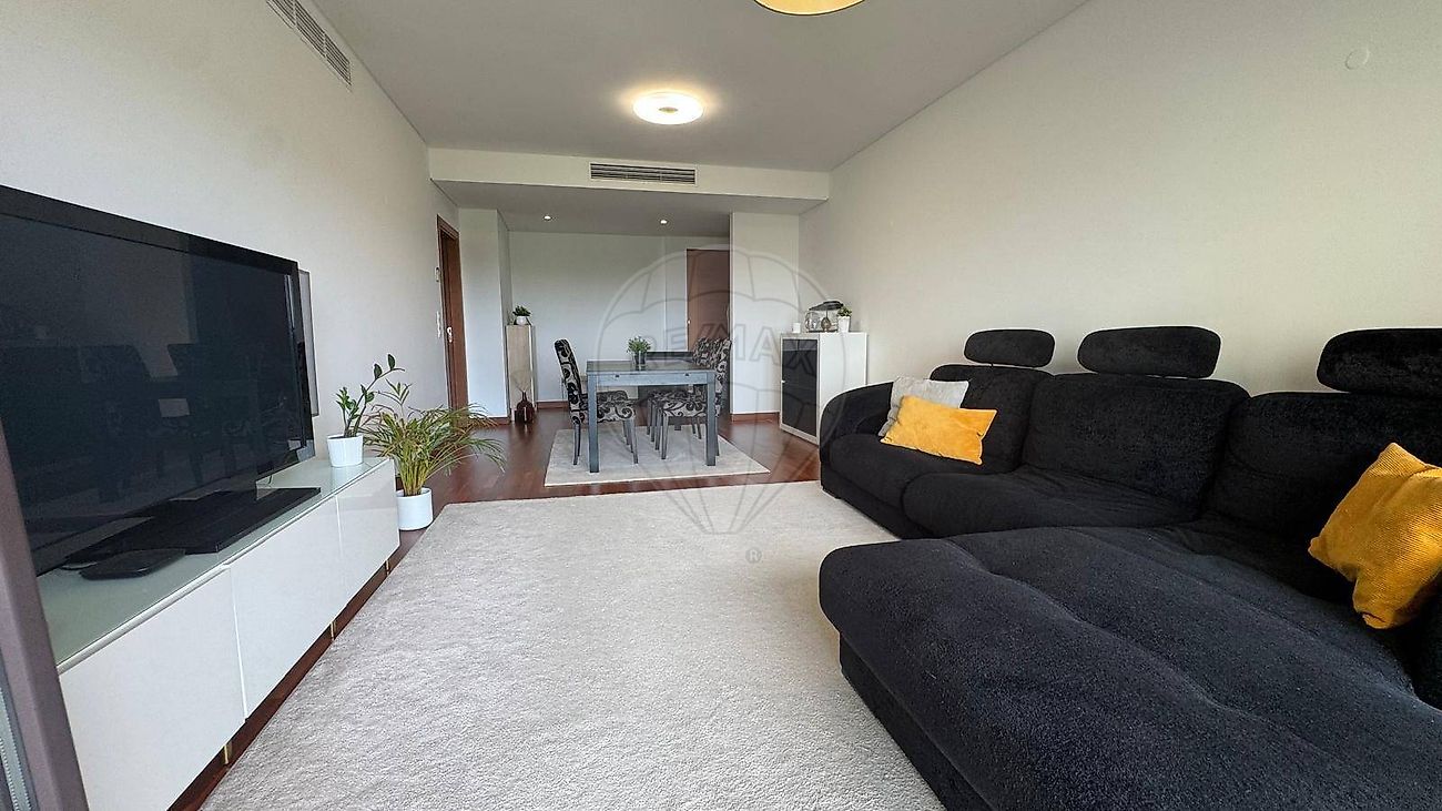 Apartamento - Sacavém e Prior Velho, Loures, Lisboa
