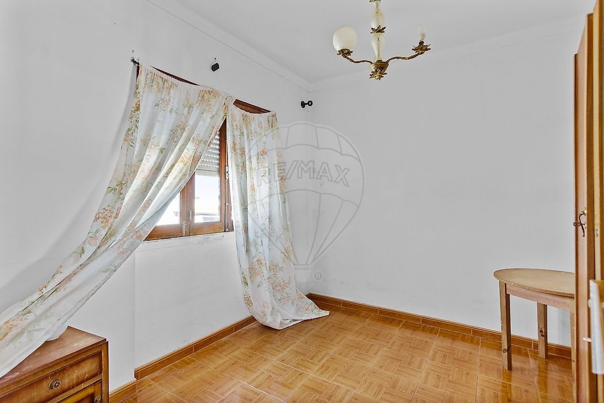 Moradia T4 à venda em Santa Catarina, Caldas da Rainha — foto 3