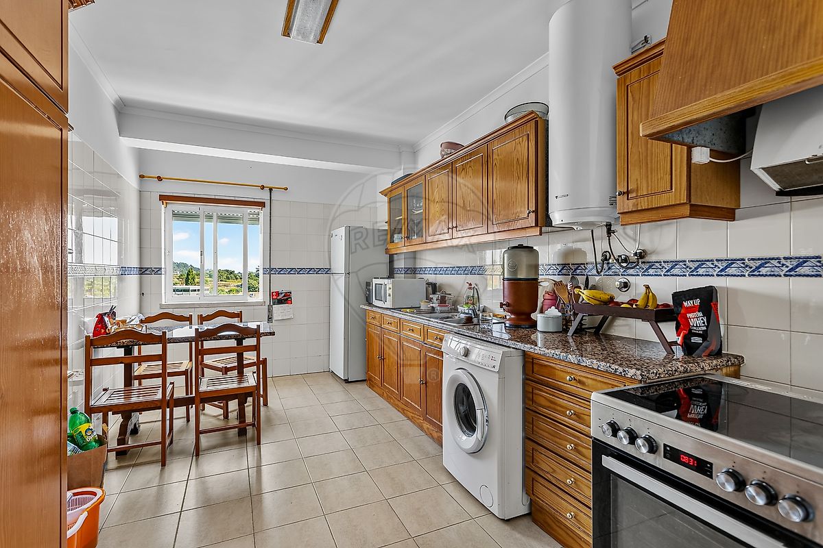 Apartamento T3 à venda em Alcobaça