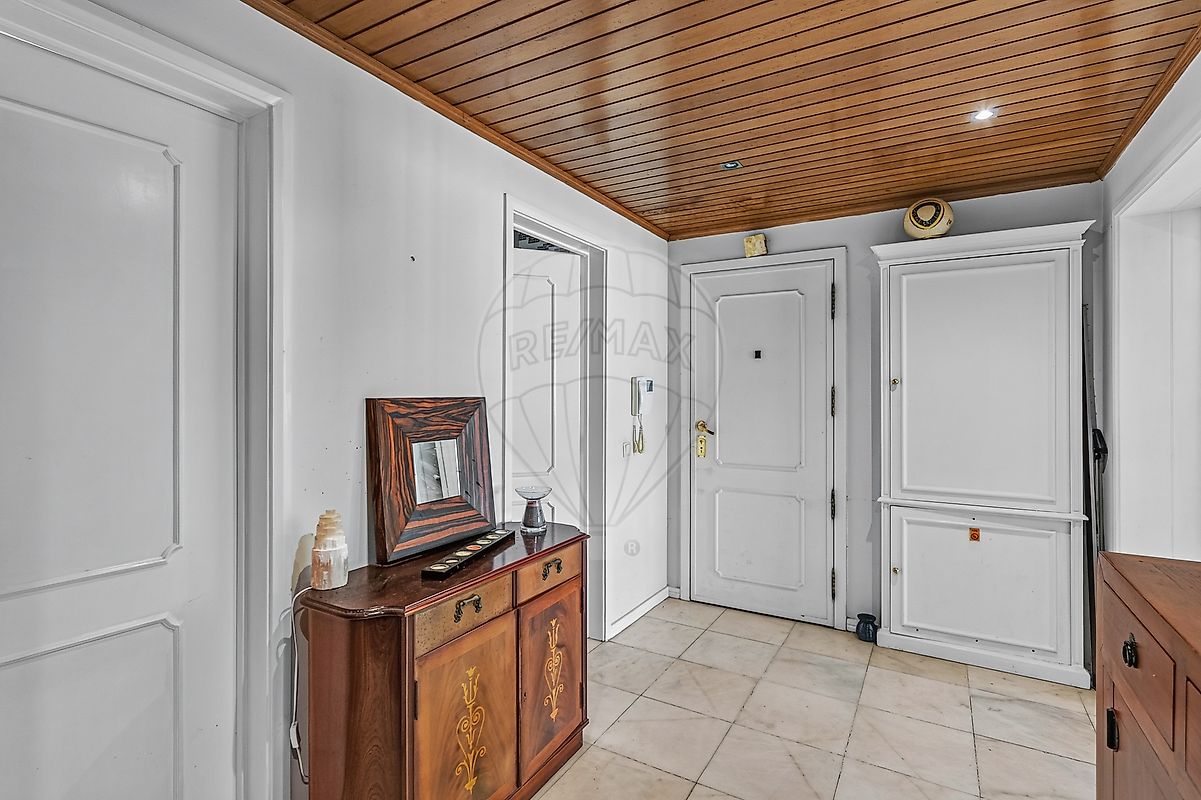 Apartamento T4 à venda em Algés, Linda-a-Velha e Cruz Quebrada-dafundo, Oeiras — foto 3