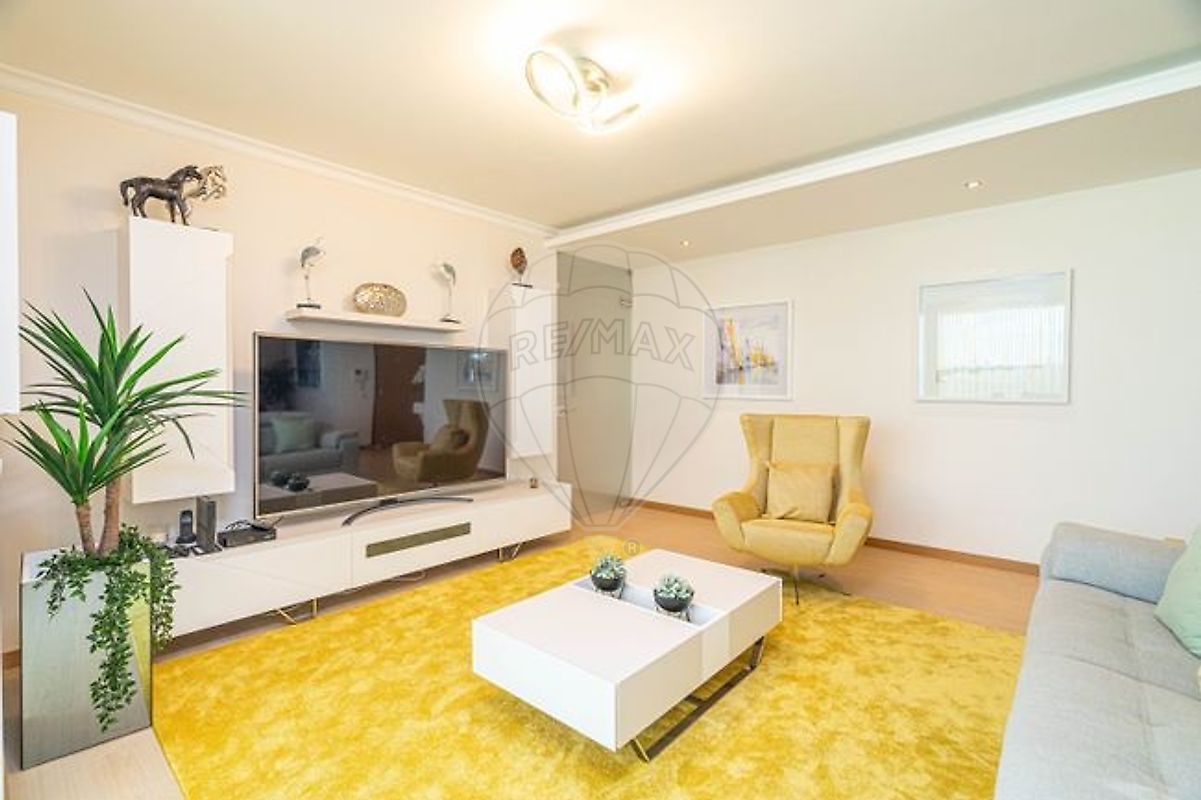 Apartamento T4 à venda em Portimão