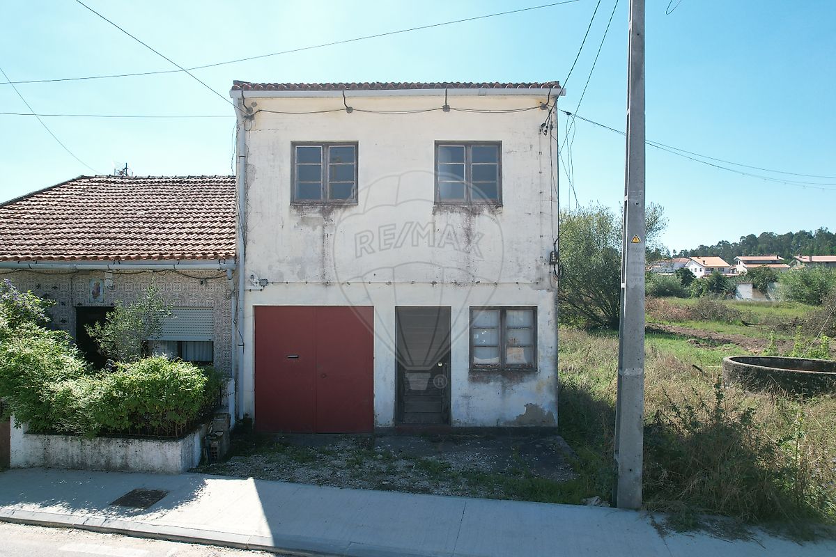 Apartamento T3 à venda em Anadia
