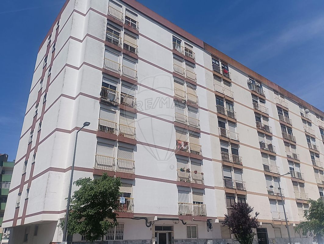 Apartamento T2 à venda em Sintra