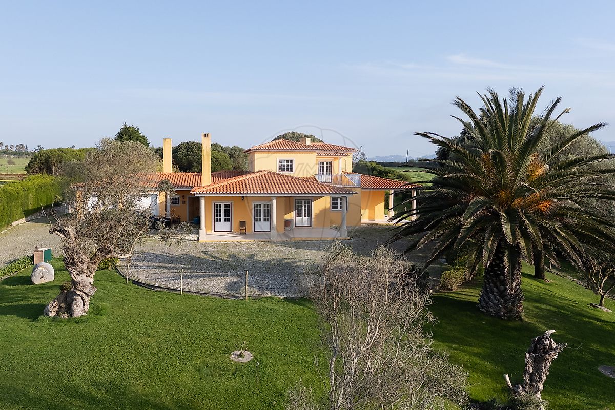 Moradia T4 à venda em Sintra