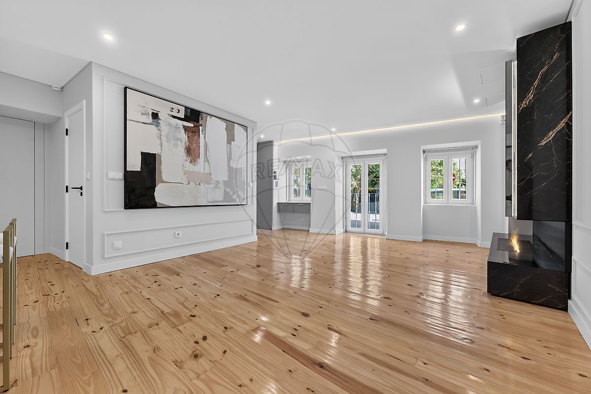 Apartamento T4 à venda em Sintra