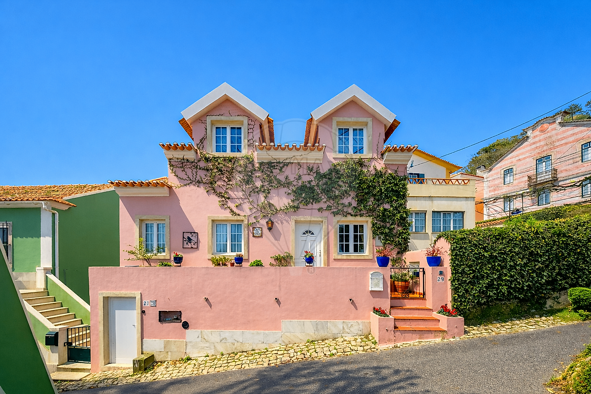 Apartamento T5 à venda em Sintra