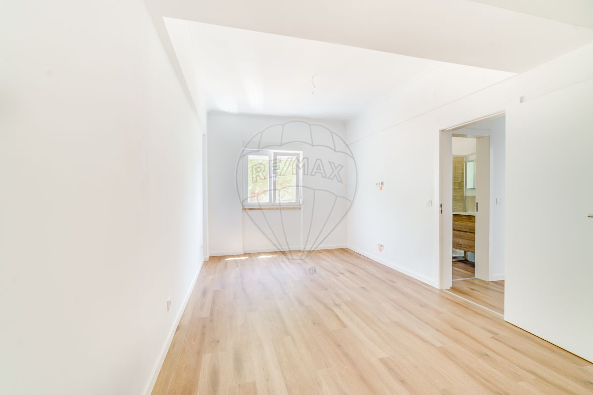 listing 127071004-8 picture-0