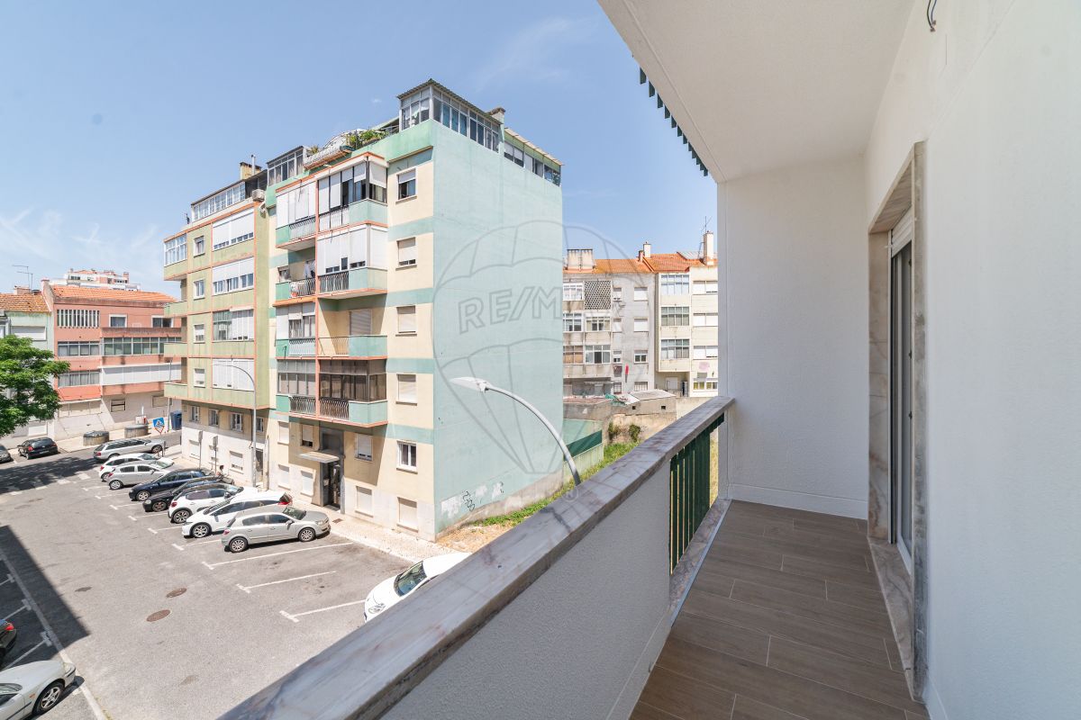 listing 127071004-8 picture-0
