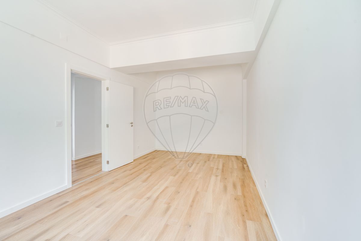 listing 127071004-8 picture-0