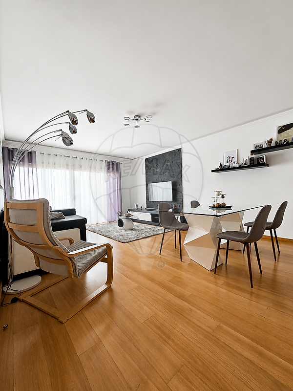 Apartamento - Mina de Água, Amadora, Lisboa