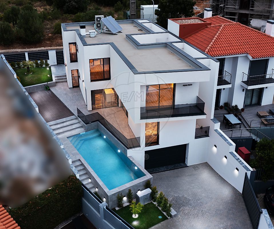 Moradia T4 à venda em Cascais