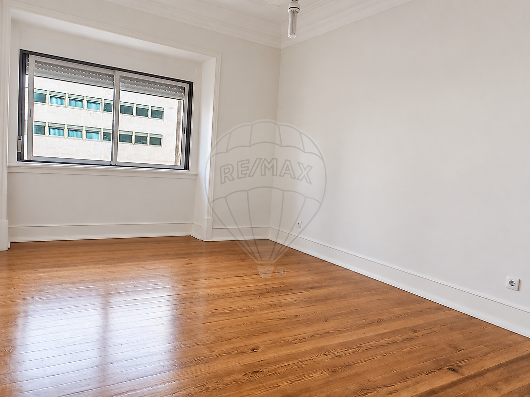 Apartamento T3 à venda em Avenidas Novas, Lisboa — foto 9