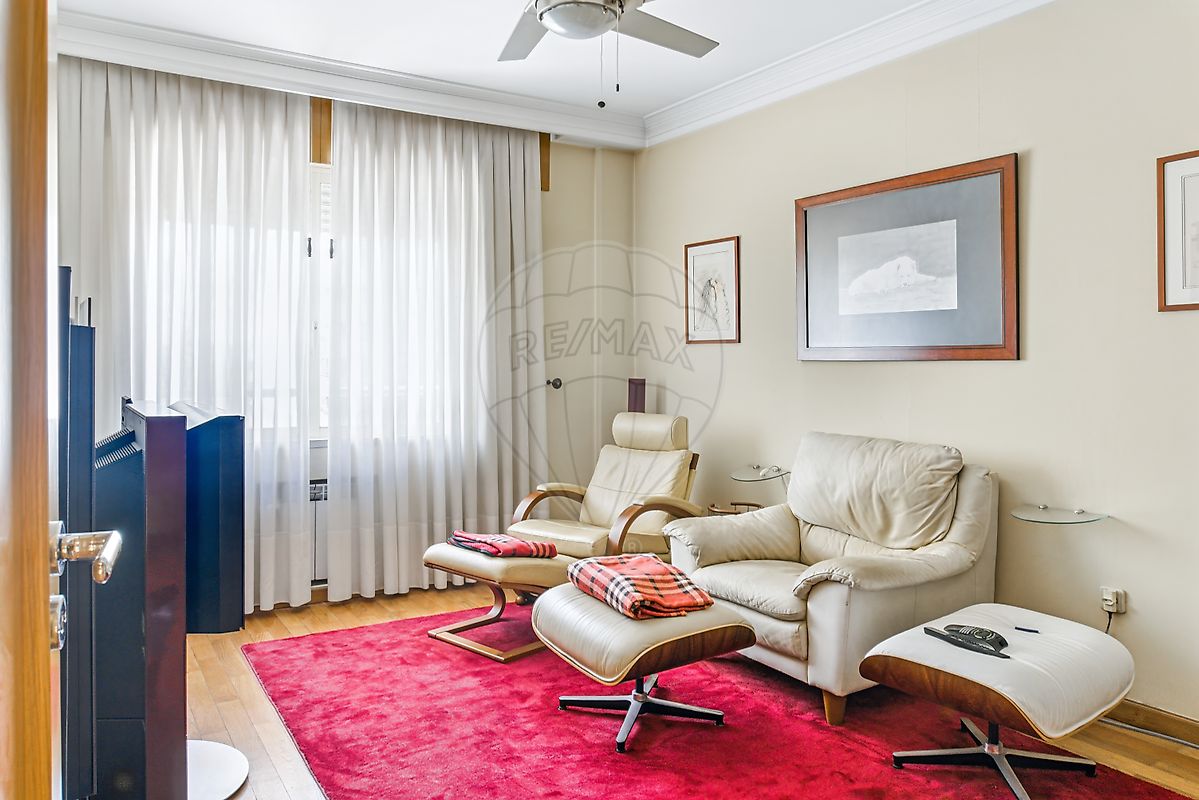 Apartamento T5 à venda em Cedofeita, Santo Ildefonso, Sé, Miragaia, São Nicolau e Vitória, Porto — foto 24