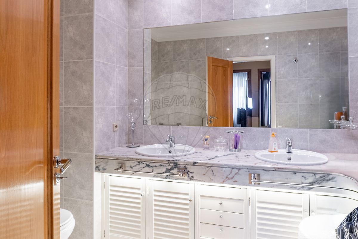 Apartamento T5 à venda em Cedofeita, Santo Ildefonso, Sé, Miragaia, São Nicolau e Vitória, Porto — foto 11