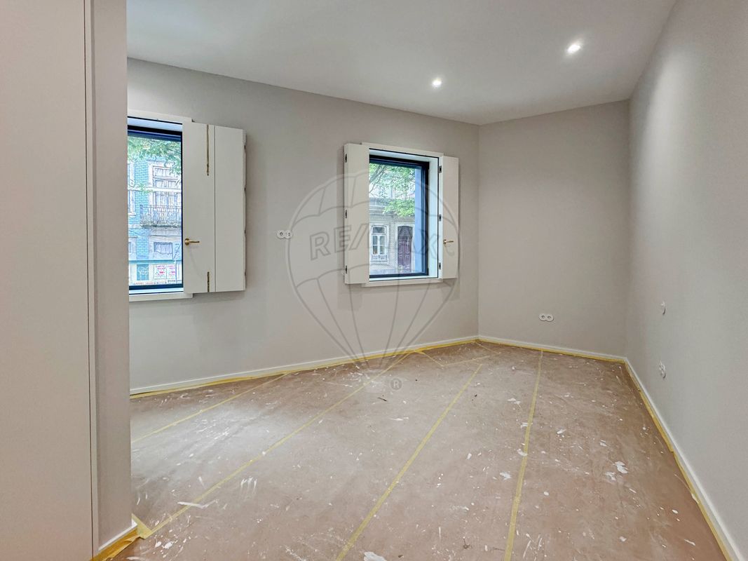 listing 127131004-16 picture-0