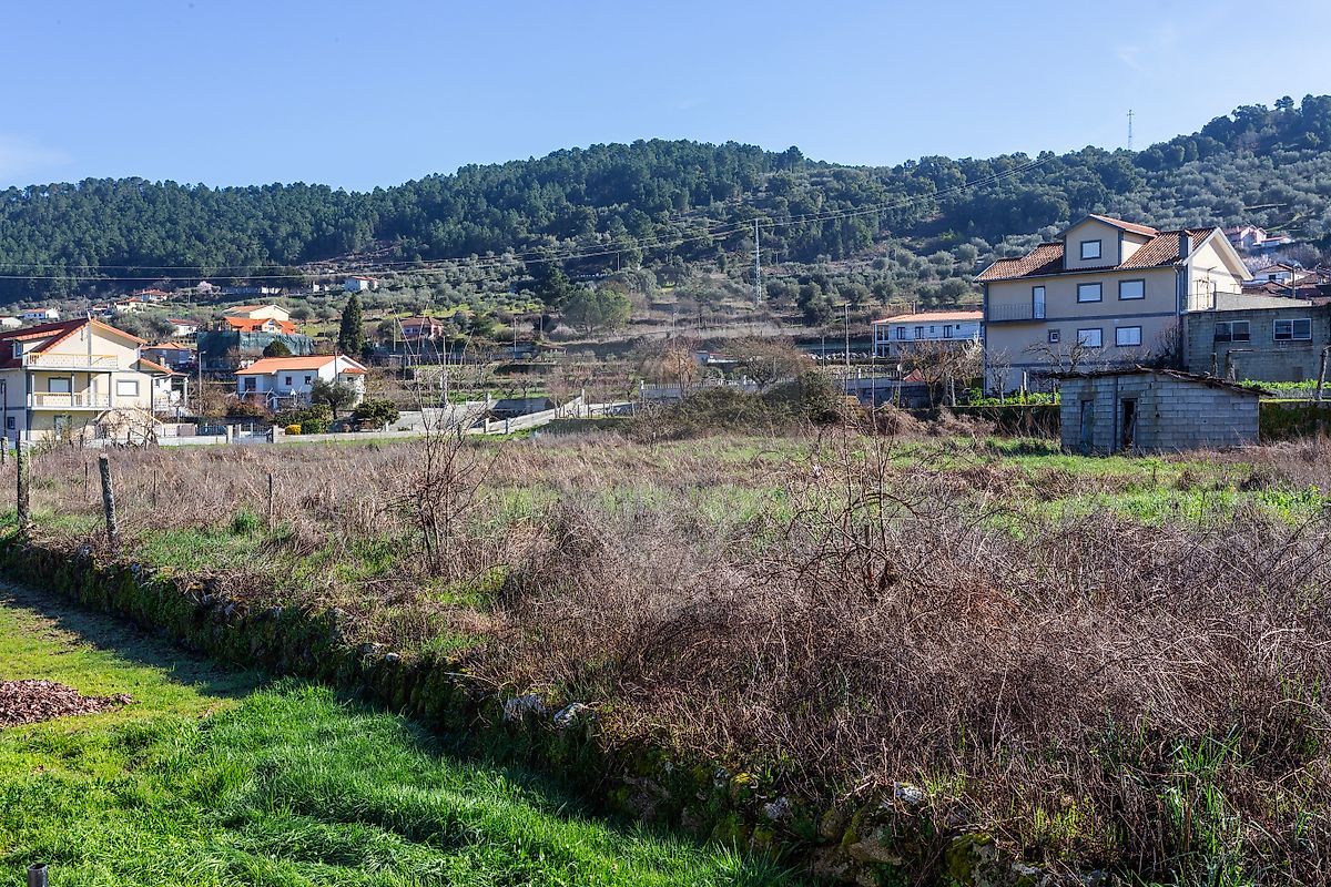Terreno - Loivos e Póvoa de Agrações, Chaves, Vila Real