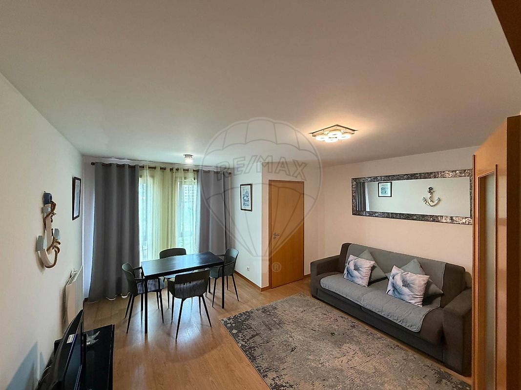 Apartamento T1 à venda em Porto