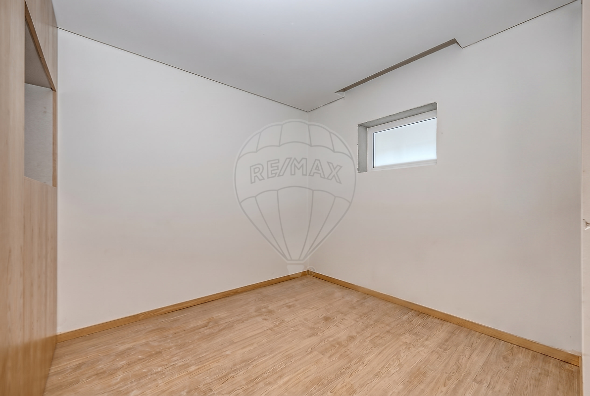 Apartamento T0 à venda em Castêlo da Maia, Maia — foto 8